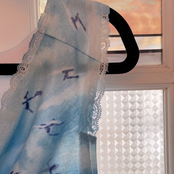 Beautiful Summer Dress - Picture 5 of 5